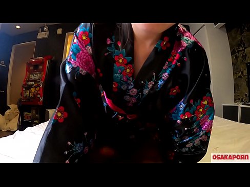 ❤️ A jovem cosplay girl adora sexo até ao orgasmo com um esguicho numa mulher a cavalo e um broche. Rapariga asiática com ratas peludas e belas mamas em traje tradicional japonês em vídeo amador mostrando masturbação com brinquedos para foder. Sakura 3 OSAKAPORN. Porno vídeo em nós